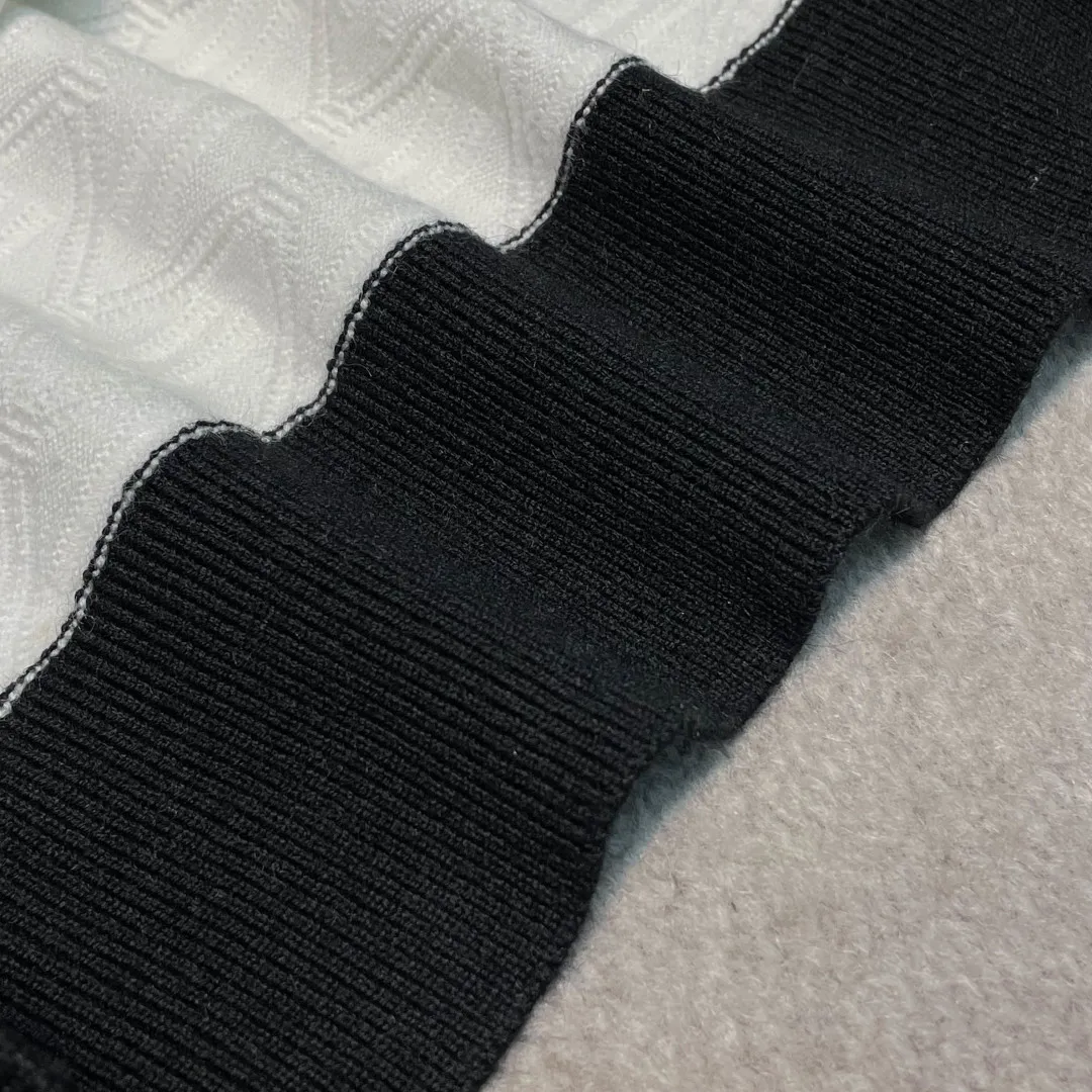 Real details shot!